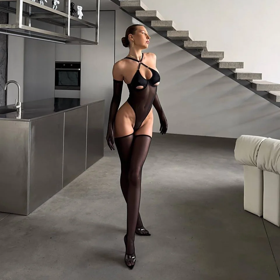 Open-Back Bodysuit 042 view 4